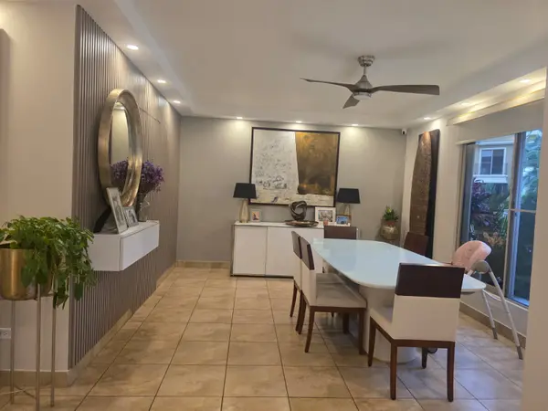 Embassy Gardens - Clayton