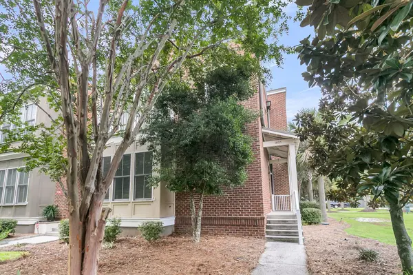 1601 Grey Marsh Rd, Mount Pleasant, SC 29466