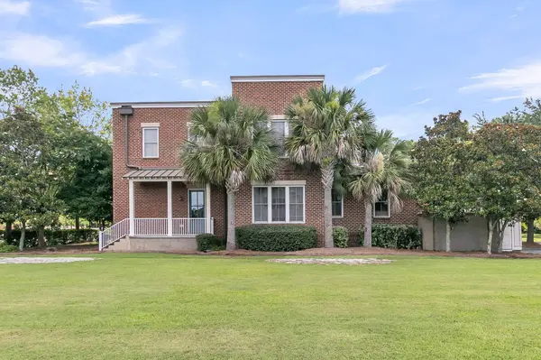 1601 Grey Marsh Rd, Mount Pleasant, SC 29466