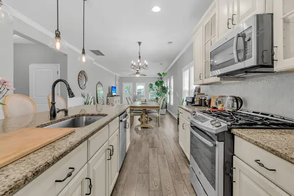 1517 Oldenburg Dr, Mount Pleasant, SC 29429