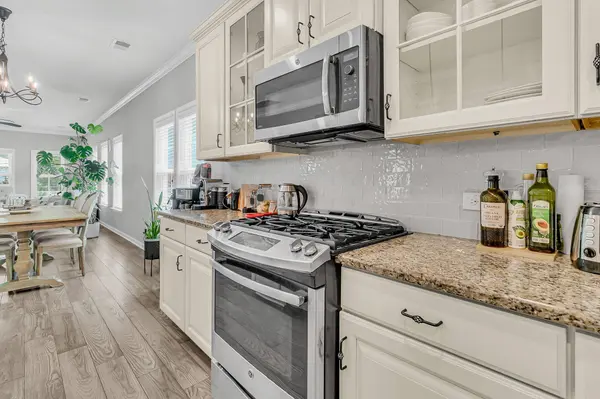 1517 Oldenburg Dr, Mount Pleasant, SC 29429