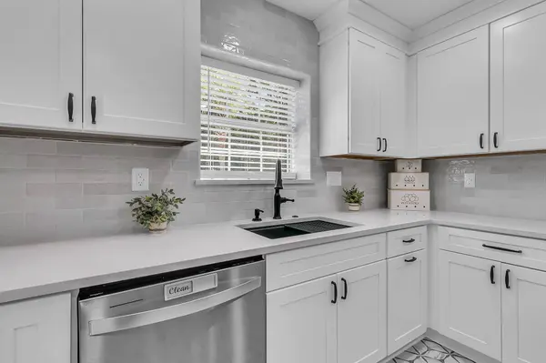 1021 Island View Ct, Charleston, SC 29492