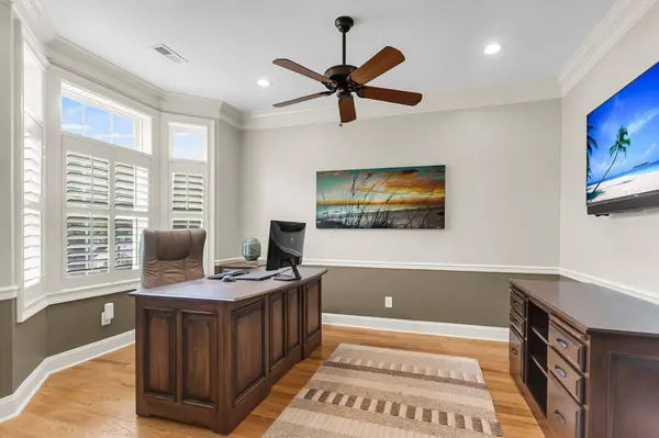 1904 English Ivy Ct, Mount Pleasant, SC 29464