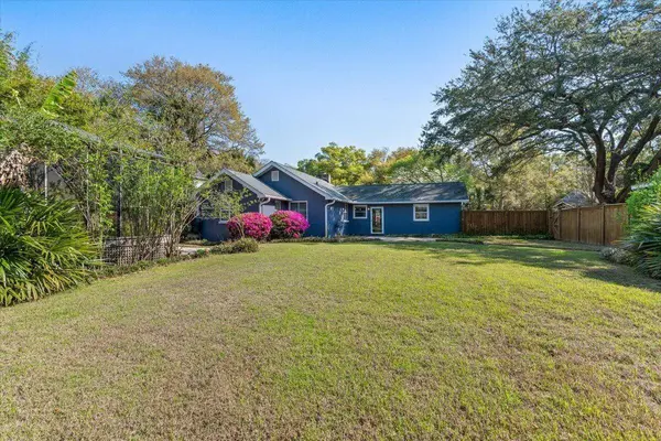 1409 Barbara St, Mount Pleasant, SC 29464