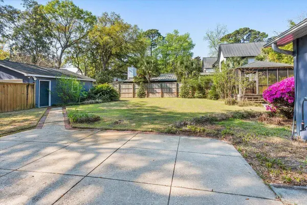 1409 Barbara St, Mount Pleasant, SC 29464