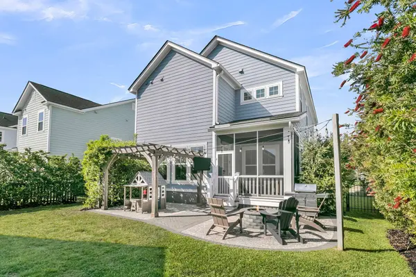 1694 Banning St, Mount Pleasant, SC 29466