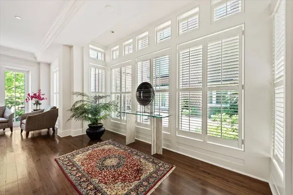 32 Prioleau St #A, Charleston, SC 29401