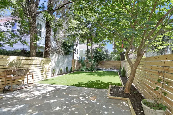 128 Logan St #B, Charleston, SC 29401