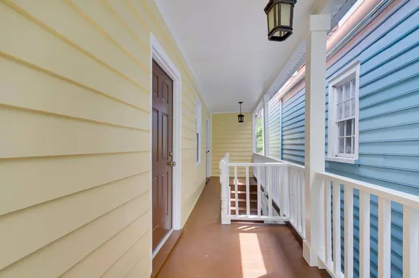 128 Logan St #B, Charleston, SC 29401