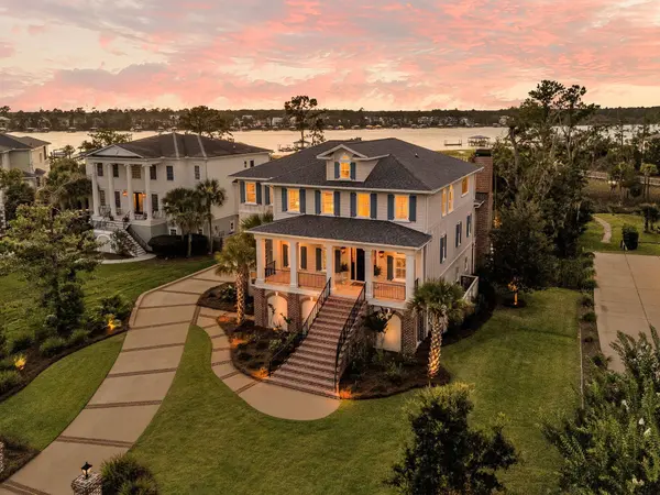 1716 Bowline Dr, Mount Pleasant, SC 29466