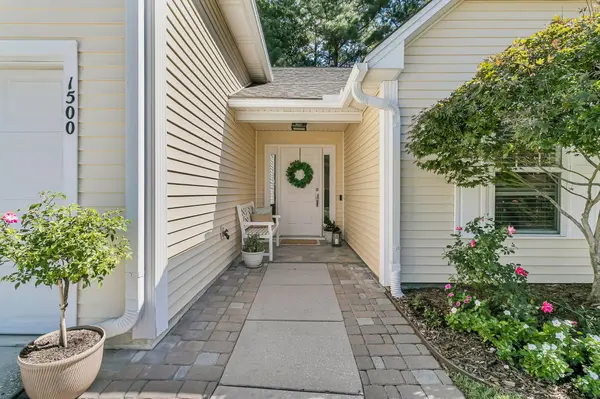 1500 Wellesley Cir, Mount Pleasant, SC 29466