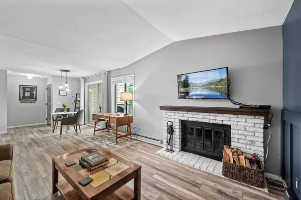 2250 Ridge DR #31, Saint Louis Park, MN 55416