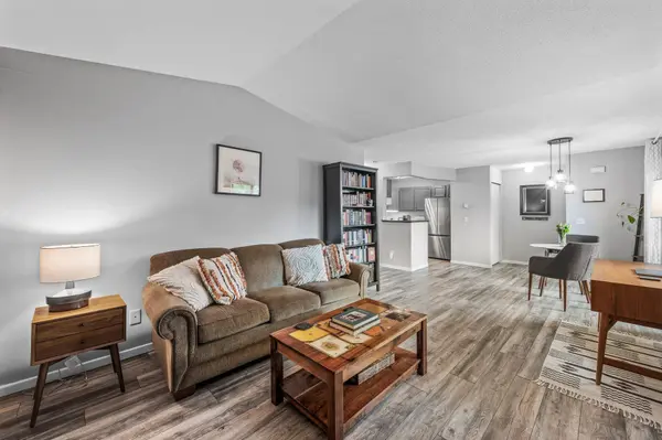 2250 Ridge DR #31, Saint Louis Park, MN 55416