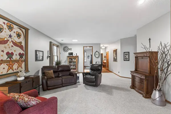 343 Sophia AVE E, Saint Paul, MN 55117