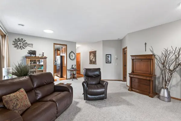 343 Sophia AVE E, Saint Paul, MN 55117