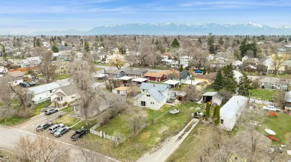 1129 6th AVE W, Kalispell, MT 59901