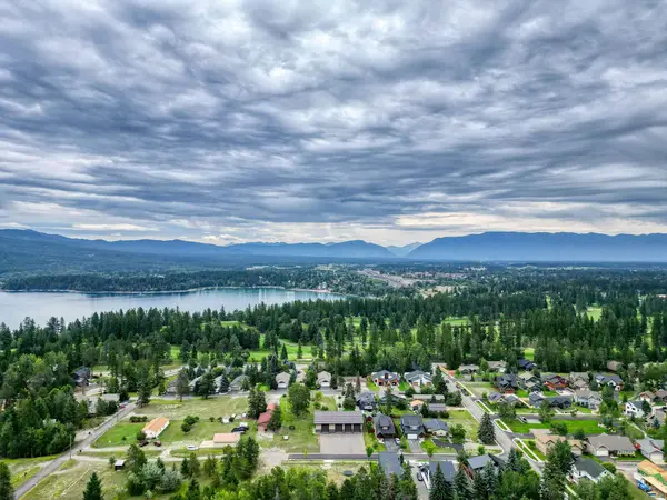 788 Salmon RUN, Whitefish, MT 59937