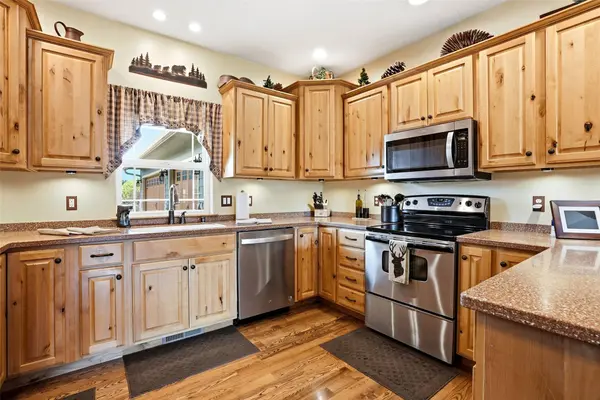 85 Edge DR, Stevensville, MT 59870