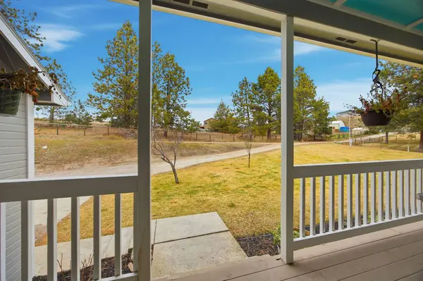 311 Shadows LN, Florence, MT 59833