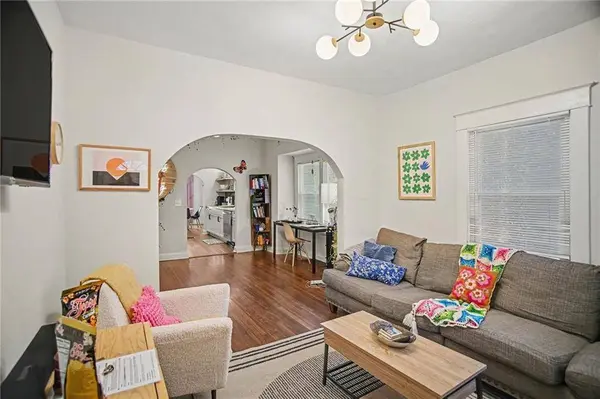 329 Cambridge ST, Kansas City, KS 66103