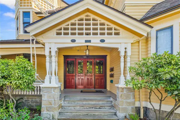 1171 Rockland Ave, Victoria, BC V8V 3H8
