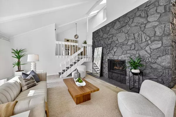 3988 Jefferson AVE, Redwood City, CA 94062