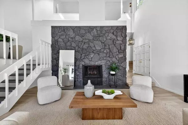 3988 Jefferson AVE, Redwood City, CA 94062