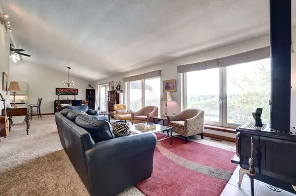 330 Mountsberg RD, Hamilton, ON L0P 1B0