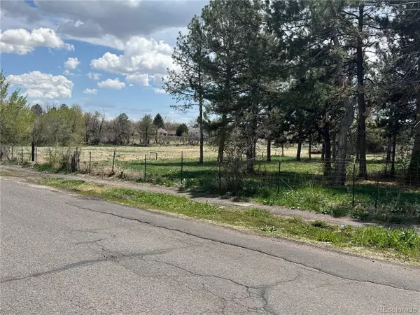 1960 Altura BLVD, Aurora, CO 80011