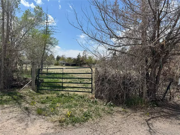 1960 Altura BLVD, Aurora, CO 80011