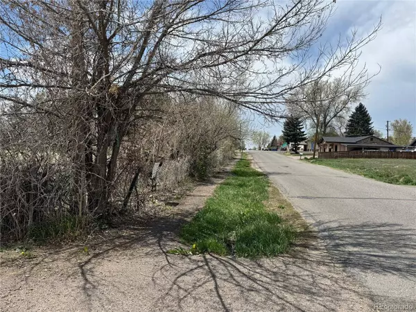 1960 Altura BLVD, Aurora, CO 80011