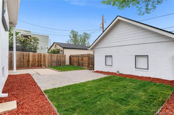 2767 W 38th AVE, Denver, CO 80211