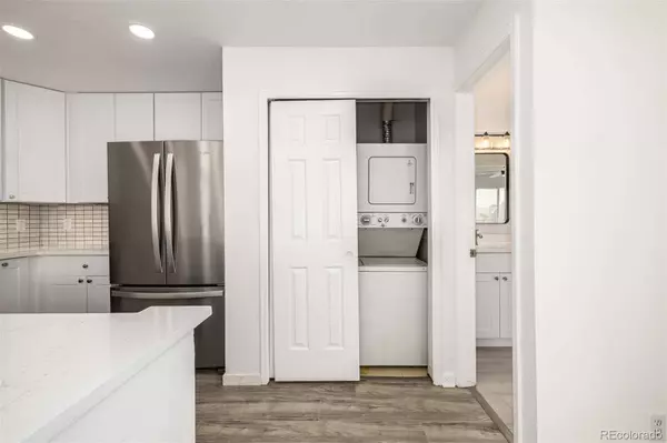 8500 E Jefferson AVE #17C, Denver, CO 80237