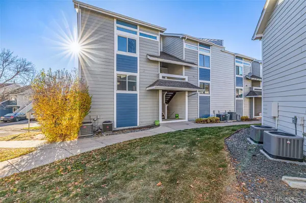 1342 S Cathay CT #104, Aurora, CO 80017