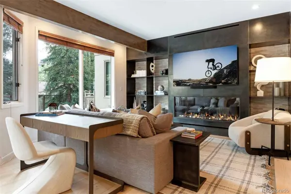 1592 Golf TER #Q55, Vail, CO 81657