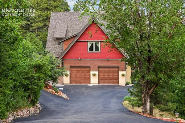 400 Valley Crescent Street, Palmer Lake, CO 80133
