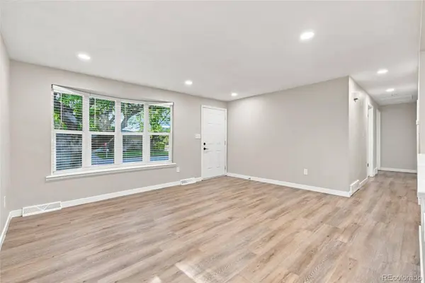 4854 S Parfet ST, Littleton, CO 80127