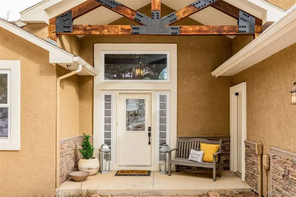 556 Crystola CT, Woodland Park, CO 80863