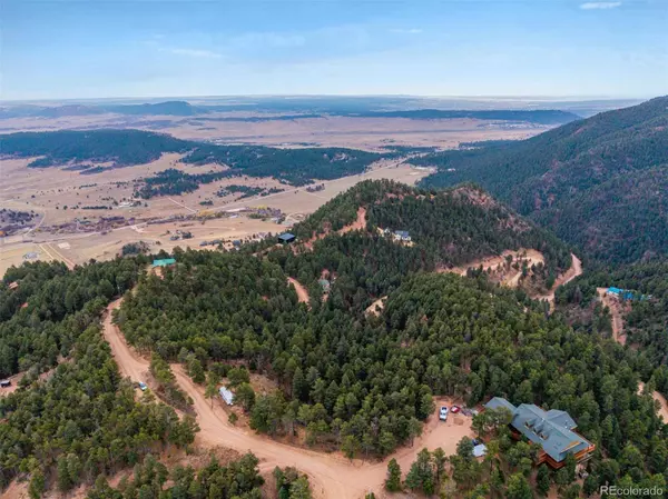 2288 Badger DR, Larkspur, CO 80118