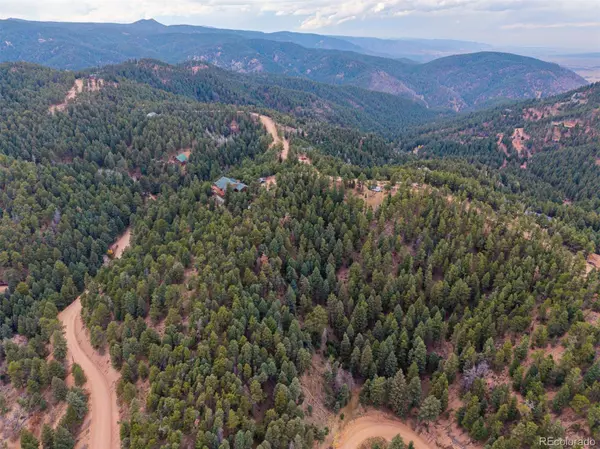 2288 Badger DR, Larkspur, CO 80118