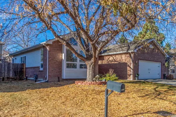 1761 Sunlight DR, Longmont, CO 80504