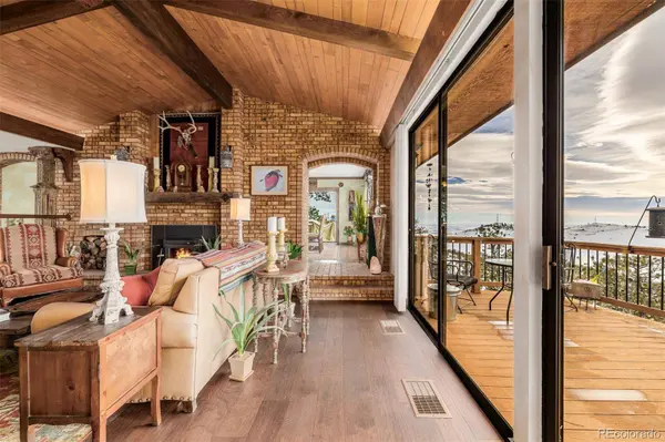 834 Green Mountain DR, Loveland, CO 80537