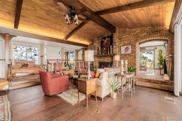 834 Green Mountain DR, Loveland, CO 80537