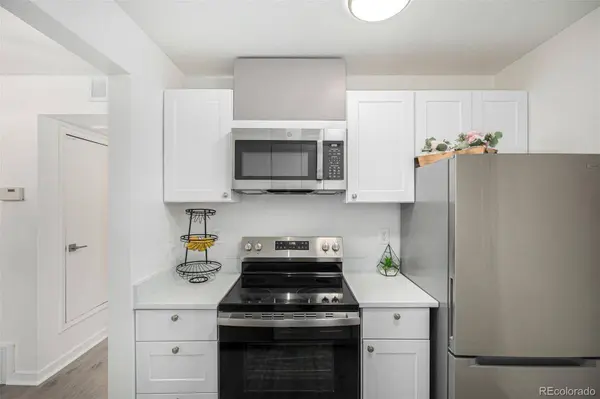 3550 S Harlan ST #220, Denver, CO 80235