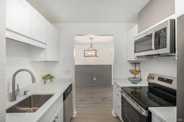 3550 S Harlan ST #220, Denver, CO 80235