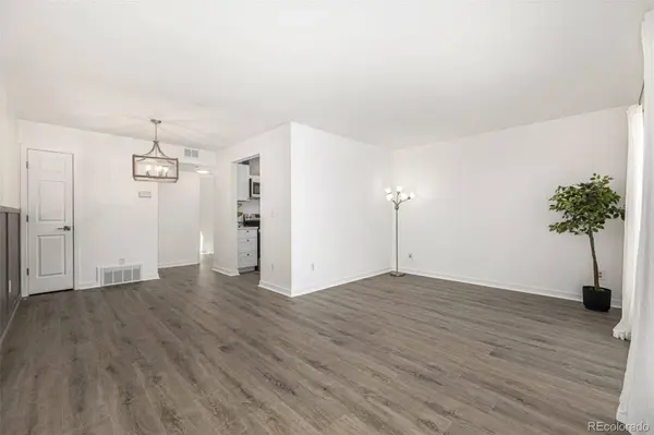 3550 S Harlan ST #220, Denver, CO 80235