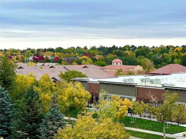 5677 S Park PL #311A, Englewood, CO 80111