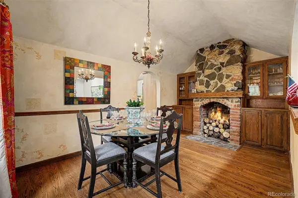8297 S Deer Creek Canyon RD, Littleton, CO 80127