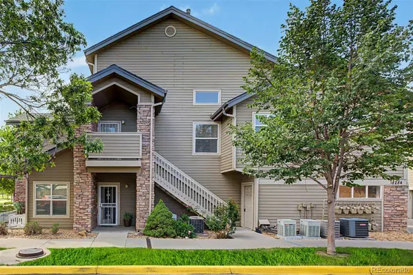 18284 E Floyd AVE #J, Aurora, CO 80013
