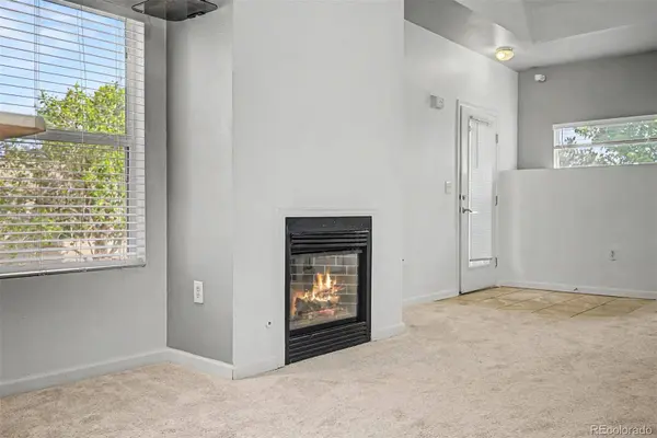 18284 E Floyd AVE #J, Aurora, CO 80013